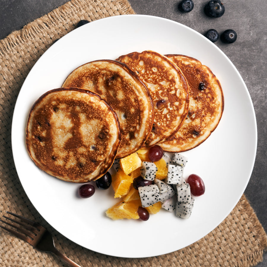 Blueberry Pancakes with Fruit Salad