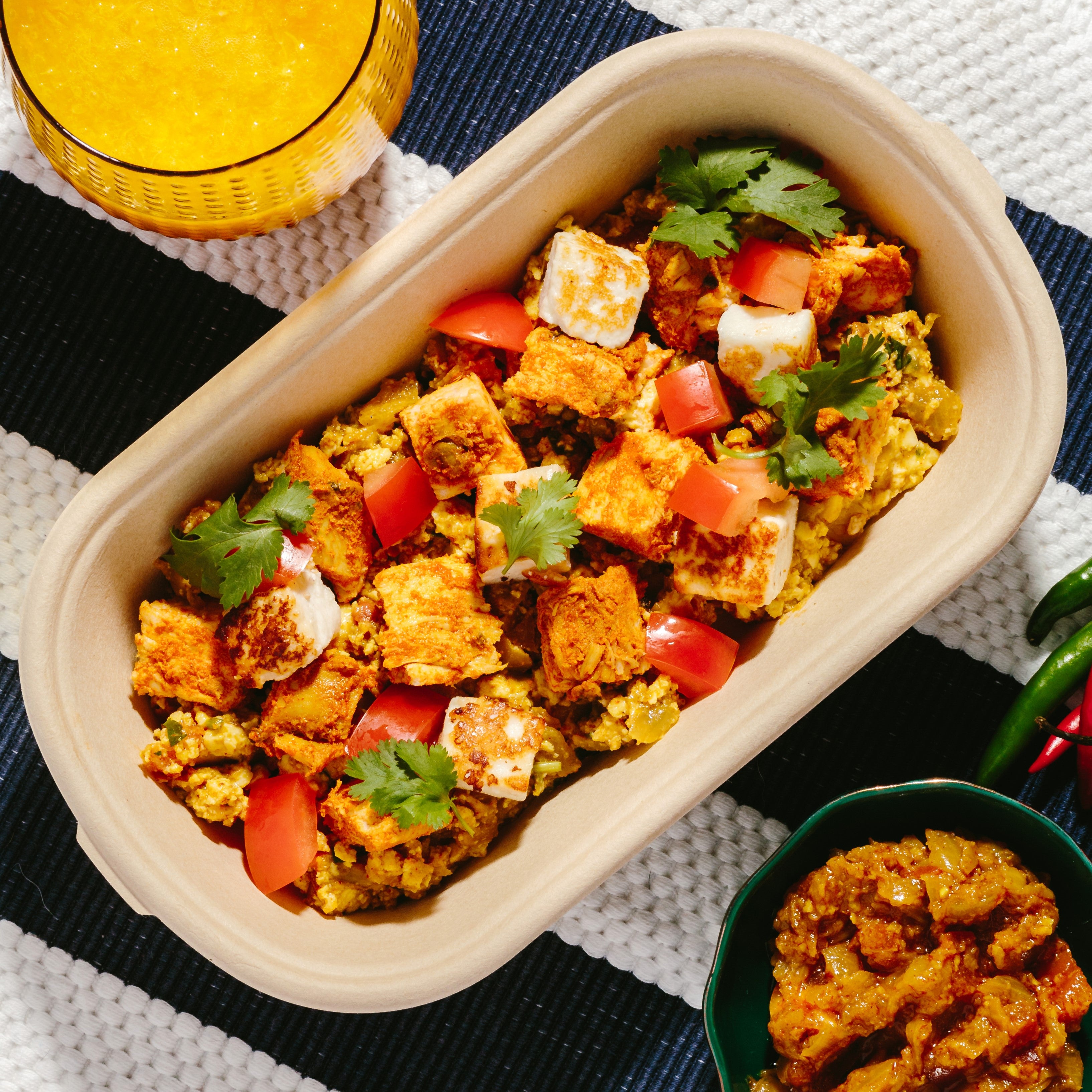 Spiced Chicken & Indian Scrambled Egg with Paneer Cheese, Chili & Toma