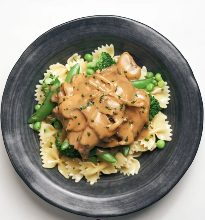 Low Fat Pulled Mushroom Stroganoff with Penne & Steamed Green Vegetables