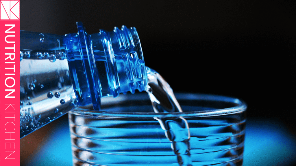 5 reasons to carry a water bottle with you at all times