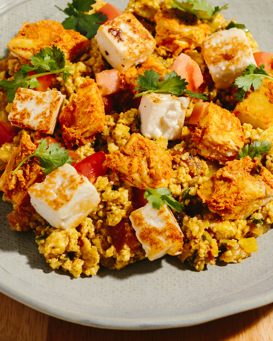 Spiced Chicken & Indian Scrambled Egg with Paneer Cheese, Chili & Tomato Onion Masala