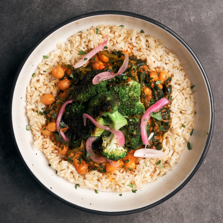 Chana Saag, Indian Chickpea & Spinach Curry with Roasted Broccoli & Brown Rice