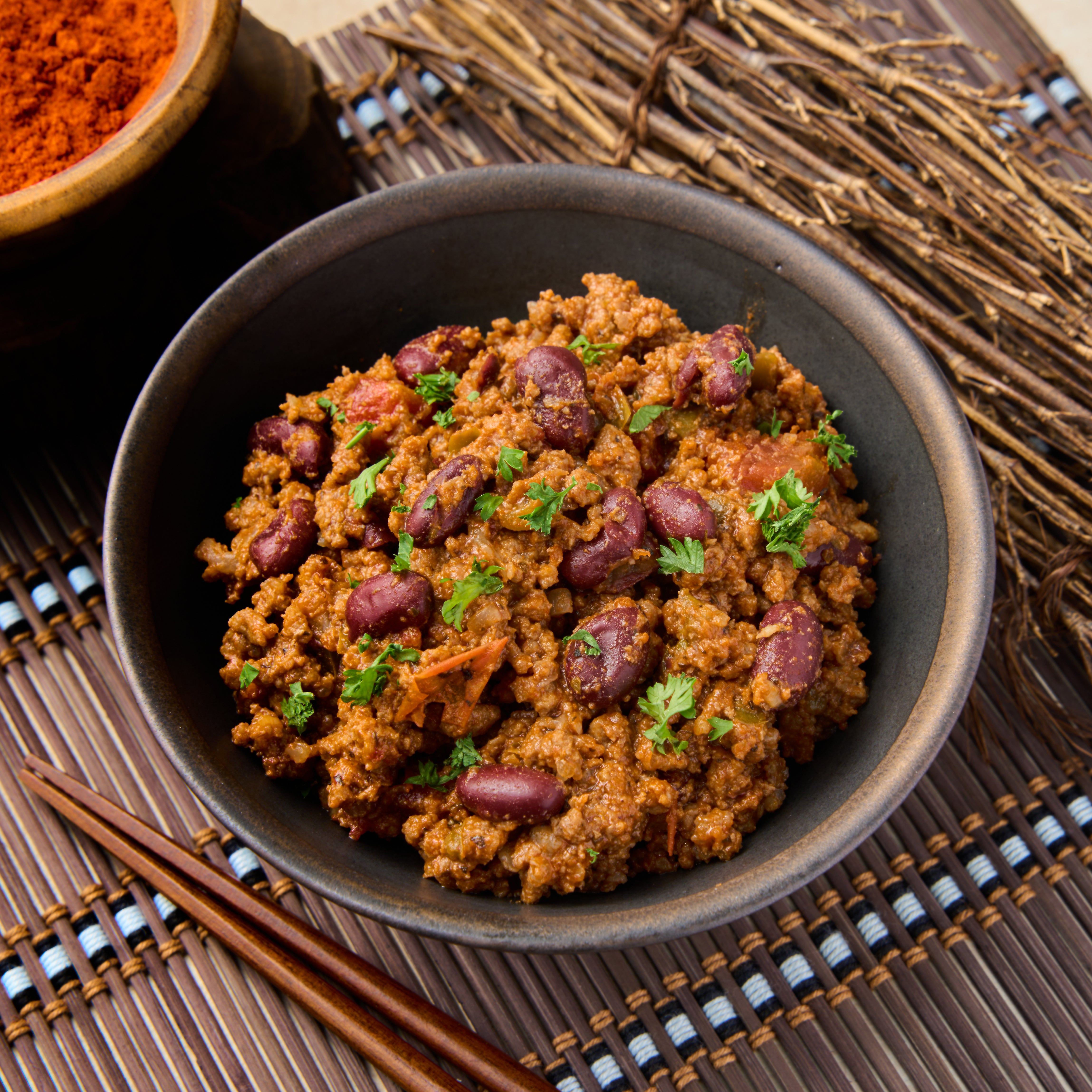Beef Chilli (Custom Meal Box) – Nutrition Kitchen SG