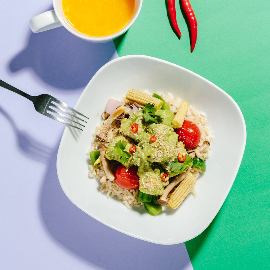 Green Coconut Chicken Curry with Green Beans, Baby Corn & Mushrooms and Brown Rice