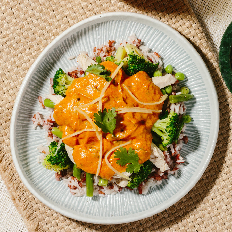 Makhani Coconut Plant Based Chicken with Broccoli & Green Beans & Brown Rice