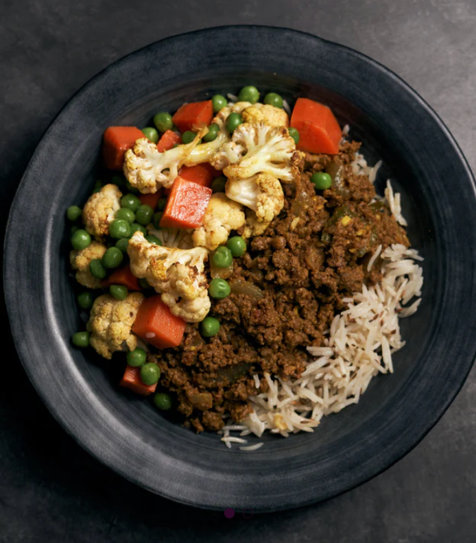 Low Fat Plant-Based Beef Keema with Green Peas, Carrot, Curried Cauliflower & Steamed Jeera Rice