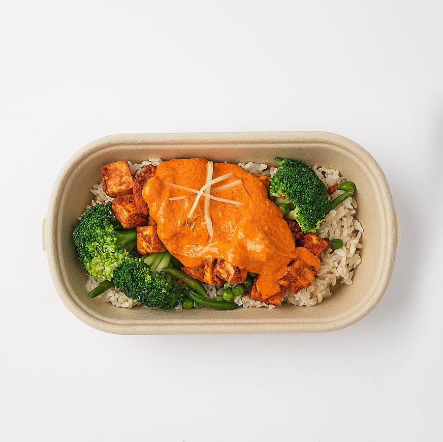 Makhani Lite Coconut Tofu with Broccoli & Green Beans & Brown Rice