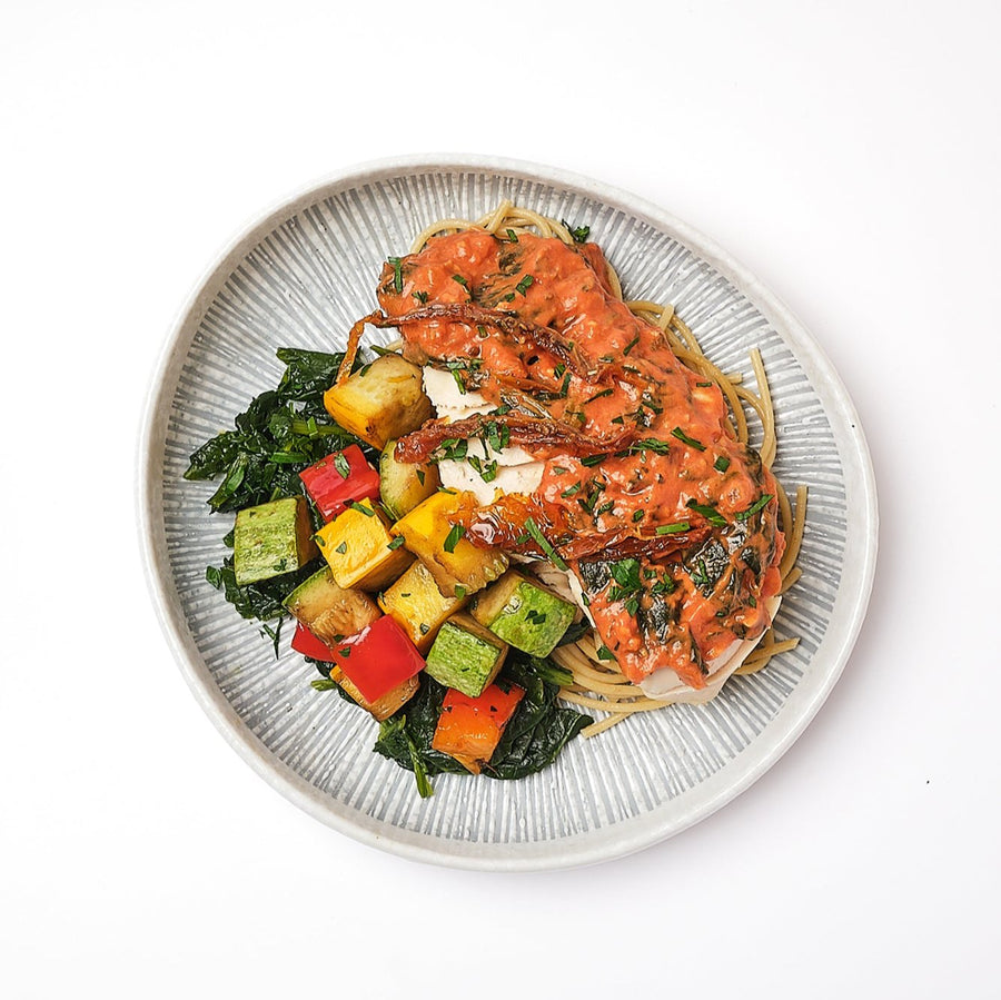 Tuscan Chicken with Sundried Tomatoes, Spinach, Zucchini and Whole Wheat Spaghetti